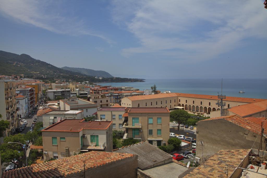Garibaldi B&B تْشيفالو المظهر الخارجي الصورة