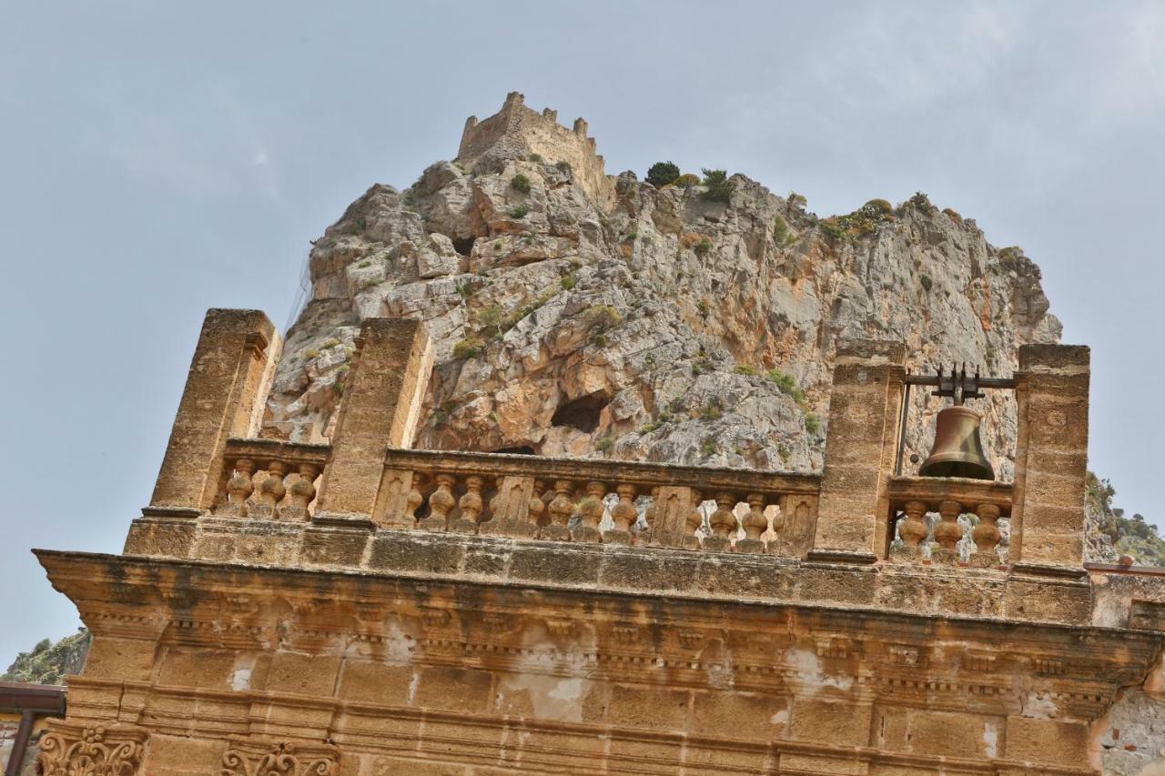 Garibaldi B&B تْشيفالو المظهر الخارجي الصورة