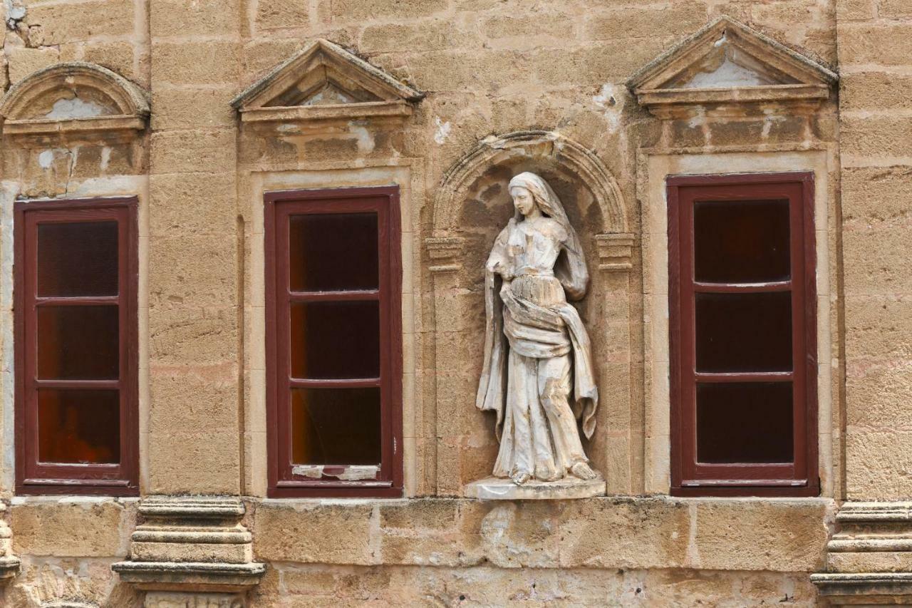 Garibaldi B&B تْشيفالو المظهر الخارجي الصورة