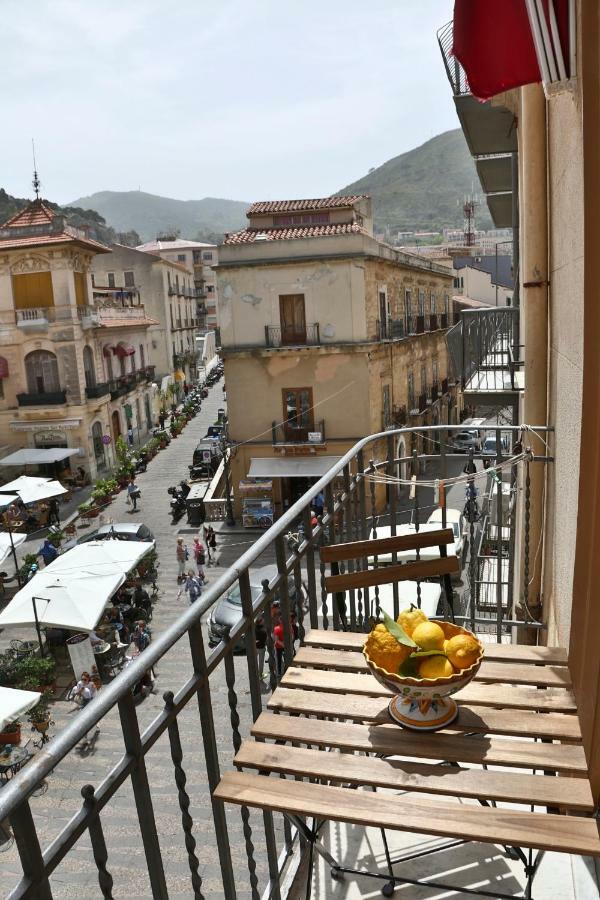 Garibaldi B&B تْشيفالو المظهر الخارجي الصورة